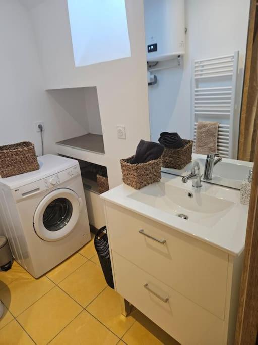La Petite Bulle Apartman Villeneuve-sur-Yonne Kültér fotó