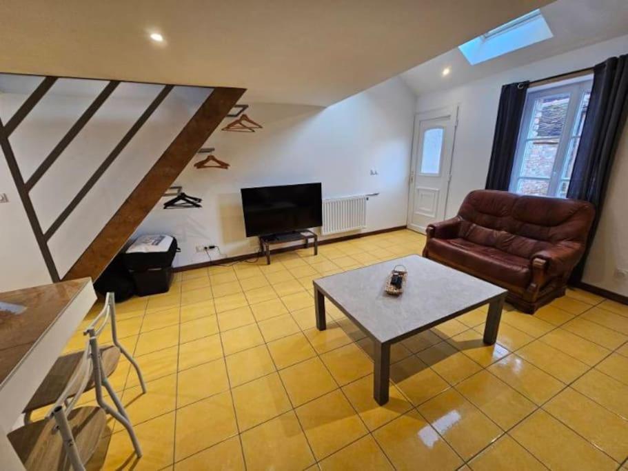 La Petite Bulle Apartman Villeneuve-sur-Yonne Kültér fotó
